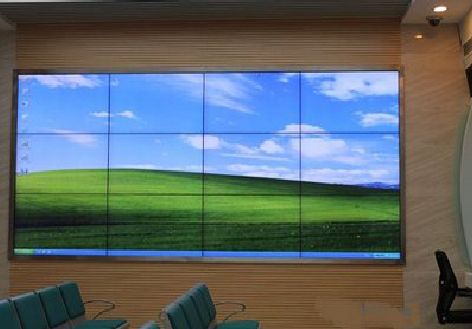 融水液晶拼接屏的另类用法。